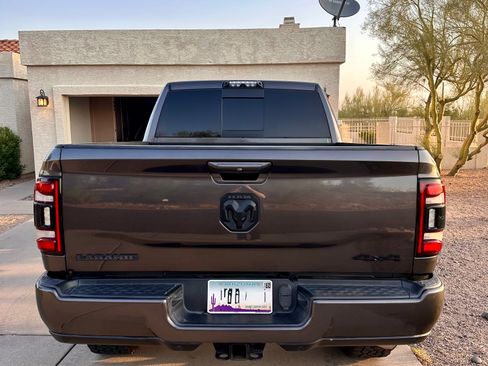 Used 2020 RAM 2500 Laramie w/ Night Edition image 6