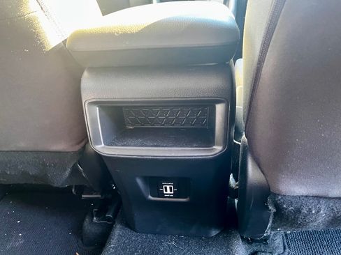 Used 2019 Toyota RAV4 LE image 24