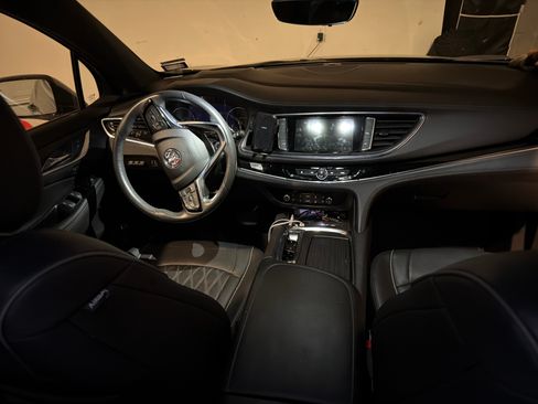 Used 2023 Buick Enclave Avenir w/ Avenir Technology Package image 2