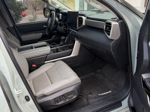 Used 2022 Toyota Tundra Limited image 15