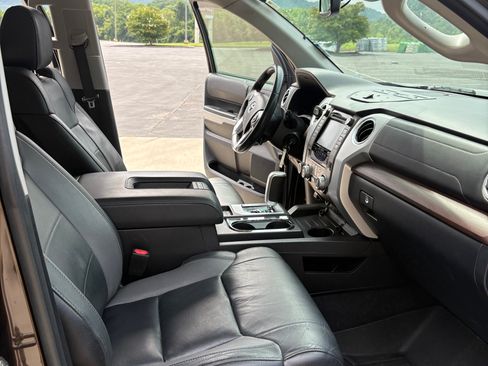 Used 2019 Toyota Tundra Limited AWD/4WD image 13