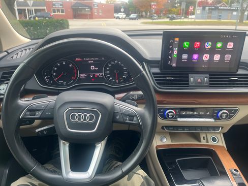 Used 2022 Audi Q5 2.0T Premium image 8