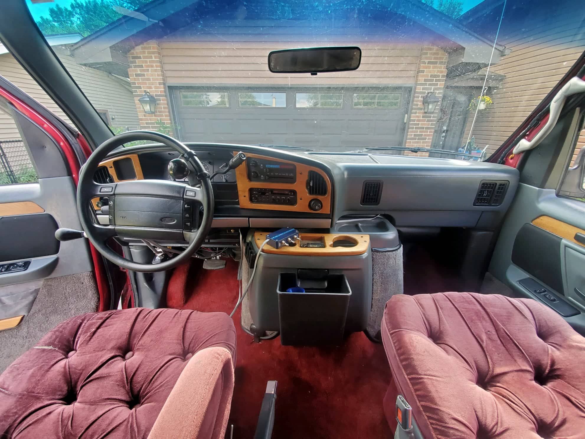 Used 1993 Ford E-150 and Econoline 150 RWD image 8
