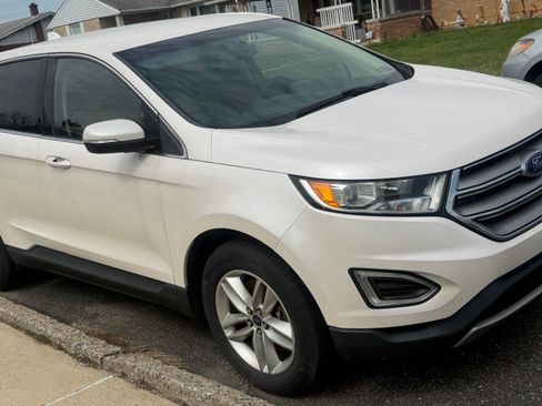 Used 2017 Ford Edge SEL w/ Equipment Group 201A AWD/4WD image 8