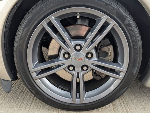 Used 2008 Chevrolet Corvette Coupe w/ Preferred Equipment Group image 26