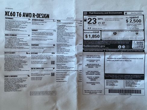 Used 2018 Volvo XC60 T6 R-Design w/ Convenience Package image 24