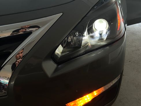 Used 2015 Nissan Altima 2.5 image 17