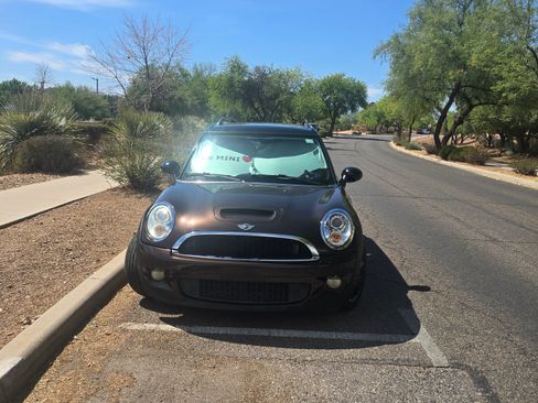 Used 2009 MINI Cooper Clubman S FWD image 4