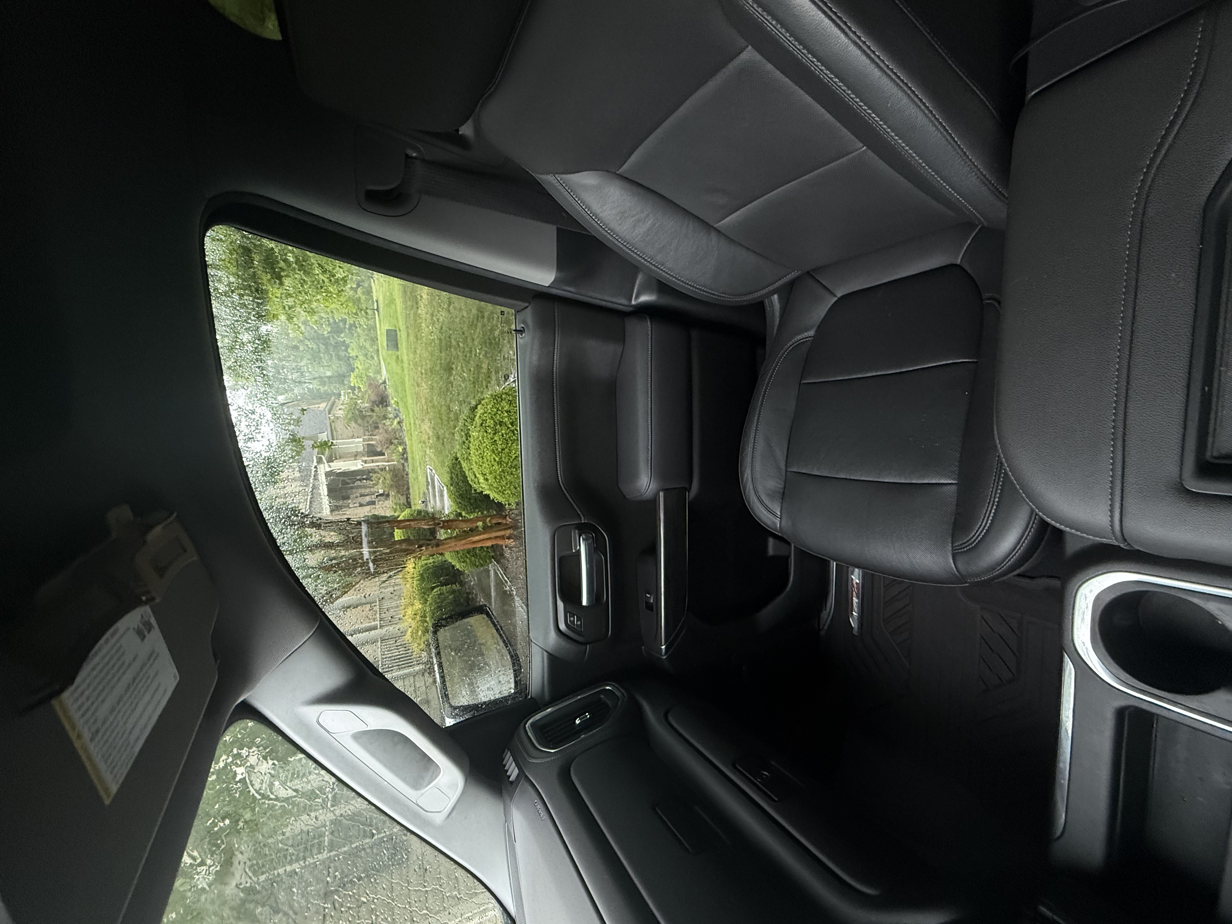 Used 2019 Chevrolet Silverado 1500 LTZ w/ LTZ Plus Package AWD/4WD image 11
