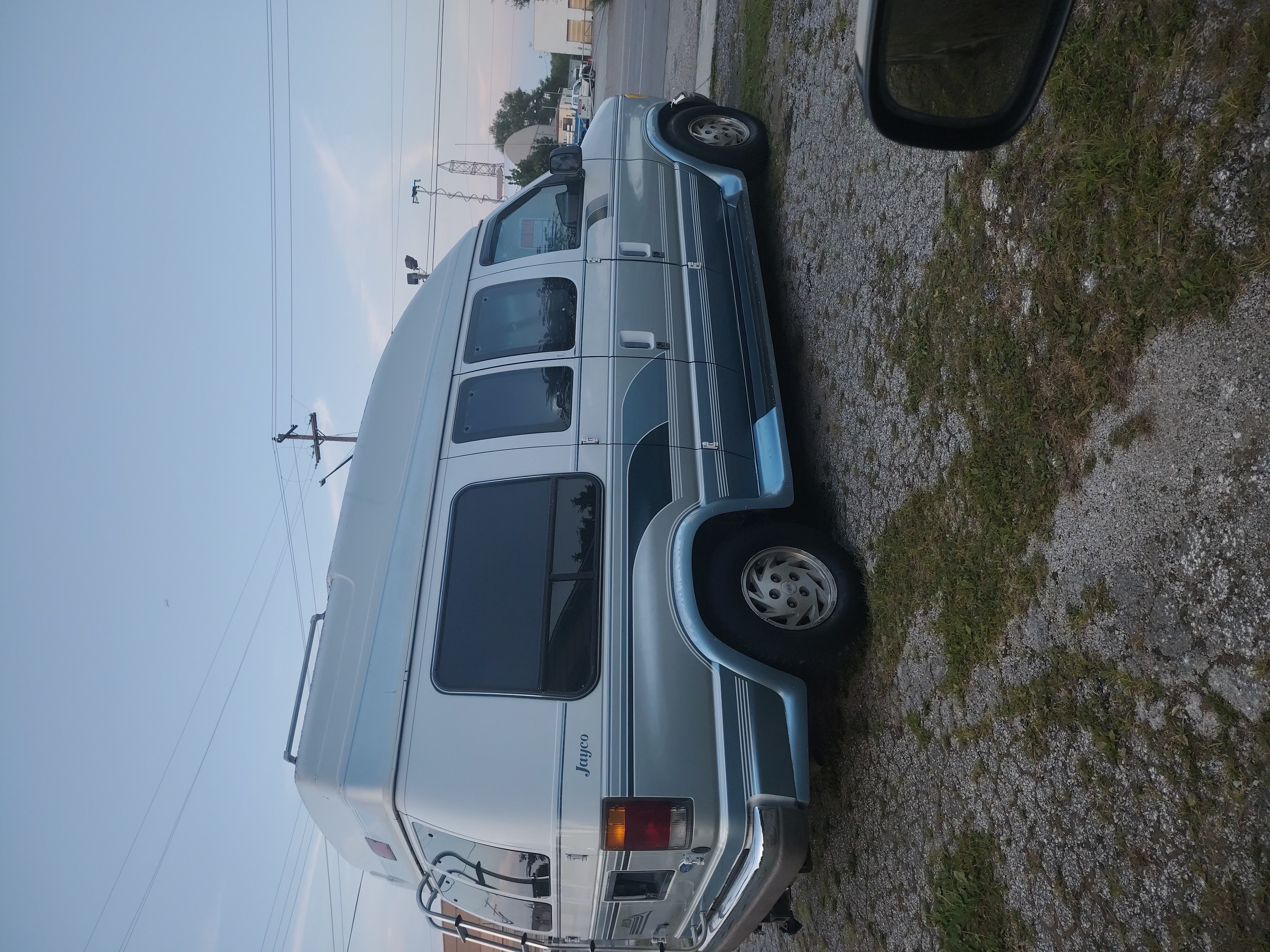 Used 1994 Ford E-150 and Econoline 150 RWD image 8