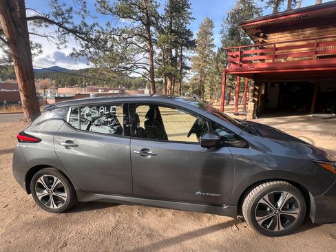 Used 2019 Nissan Leaf SL Plus image 14