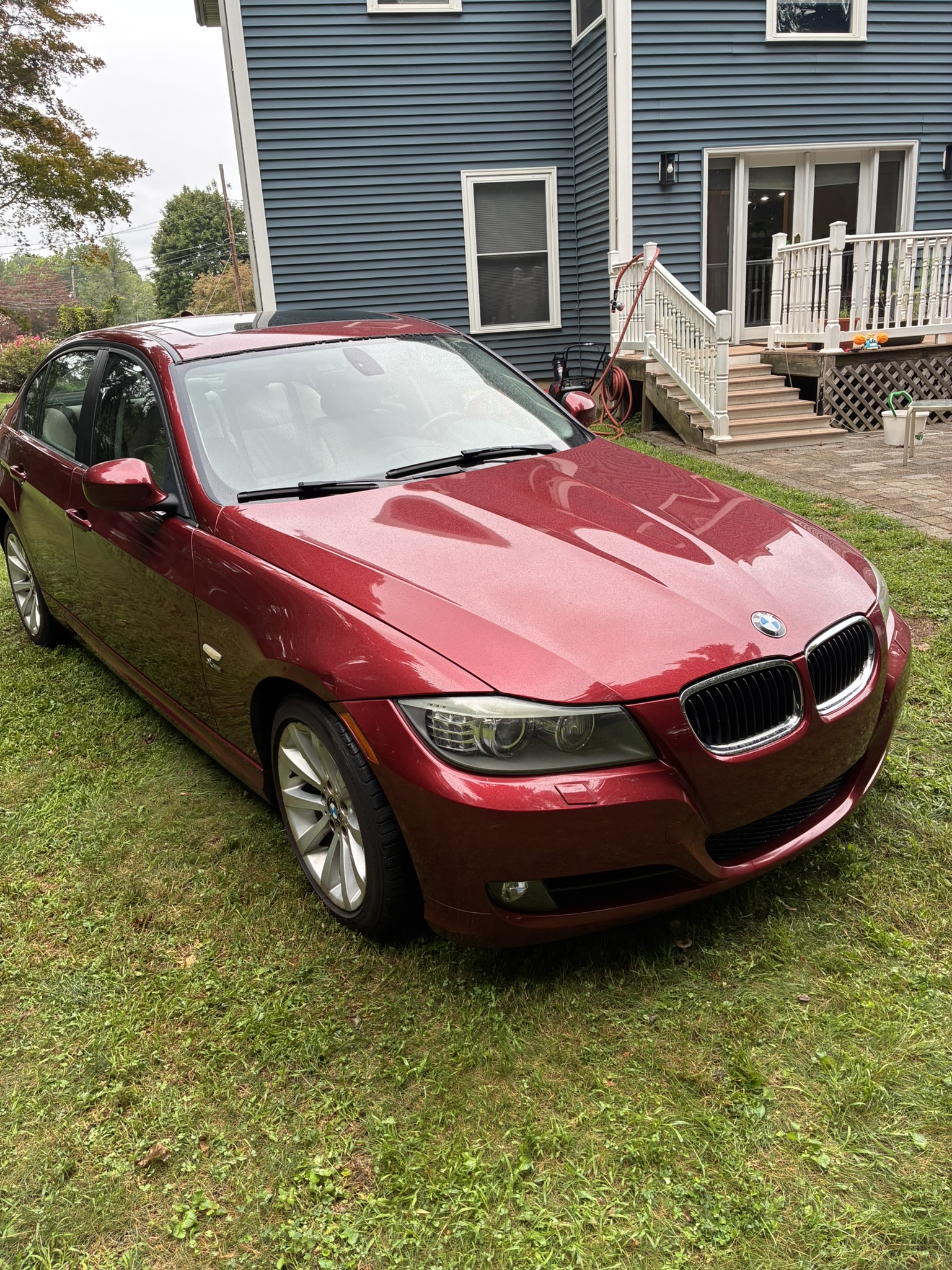 Used 2011 BMW 328i xDrive Sedan AWD/4WD image 4