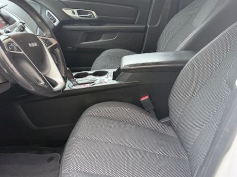 Used 2017 GMC Terrain SLE w/ Convenience Package FWD image 12