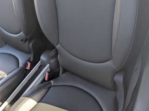 Used 2011 MINI Cooper Countryman S image 21