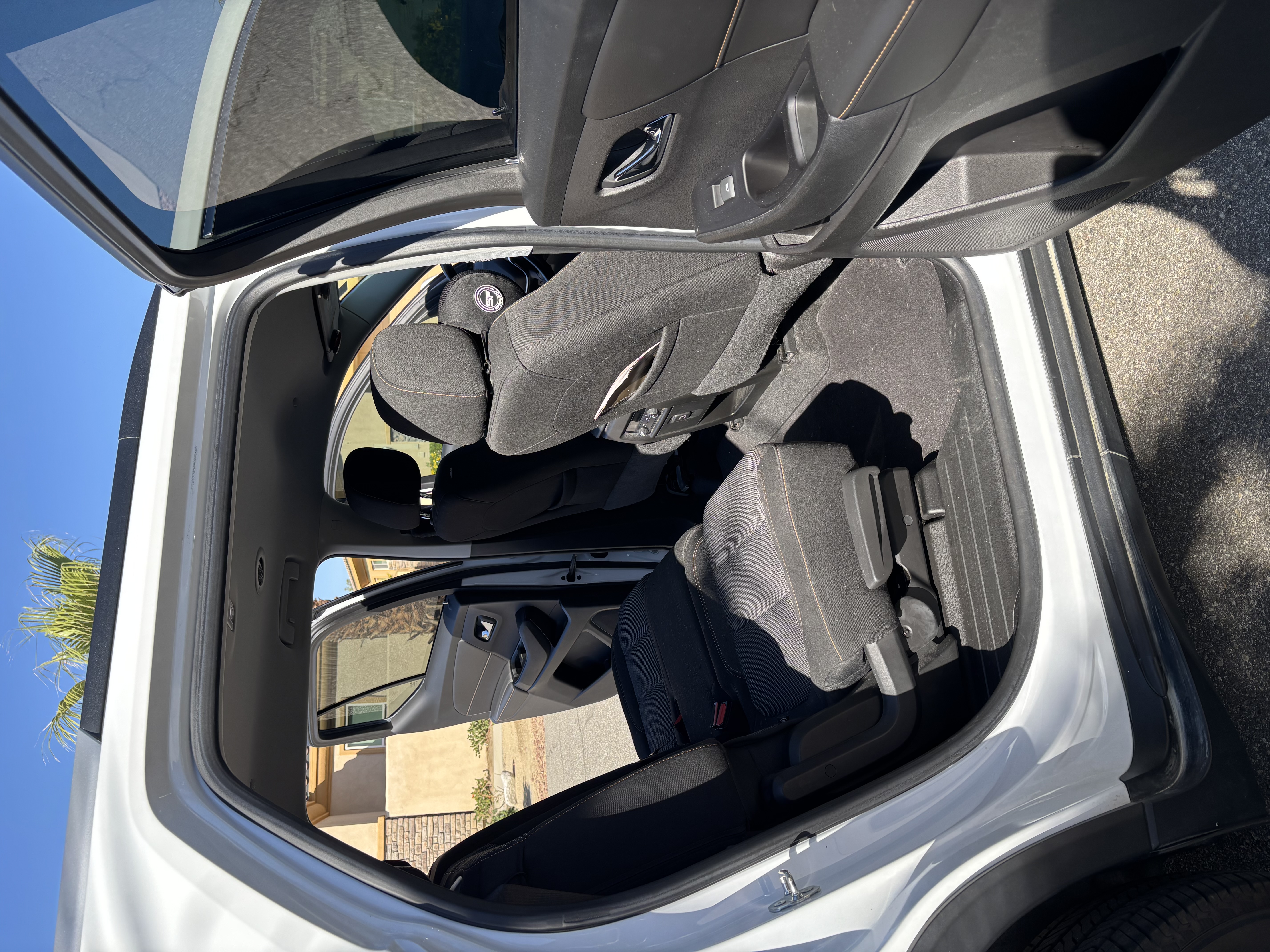 Used 2018 Chevrolet Traverse LT FWD image 15