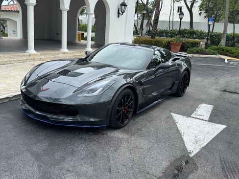 Used 2018 Chevrolet Corvette Grand Sport RWD image 1