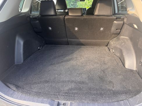 Used 2022 Toyota RAV4 XLE Premium AWD/4WD image 18