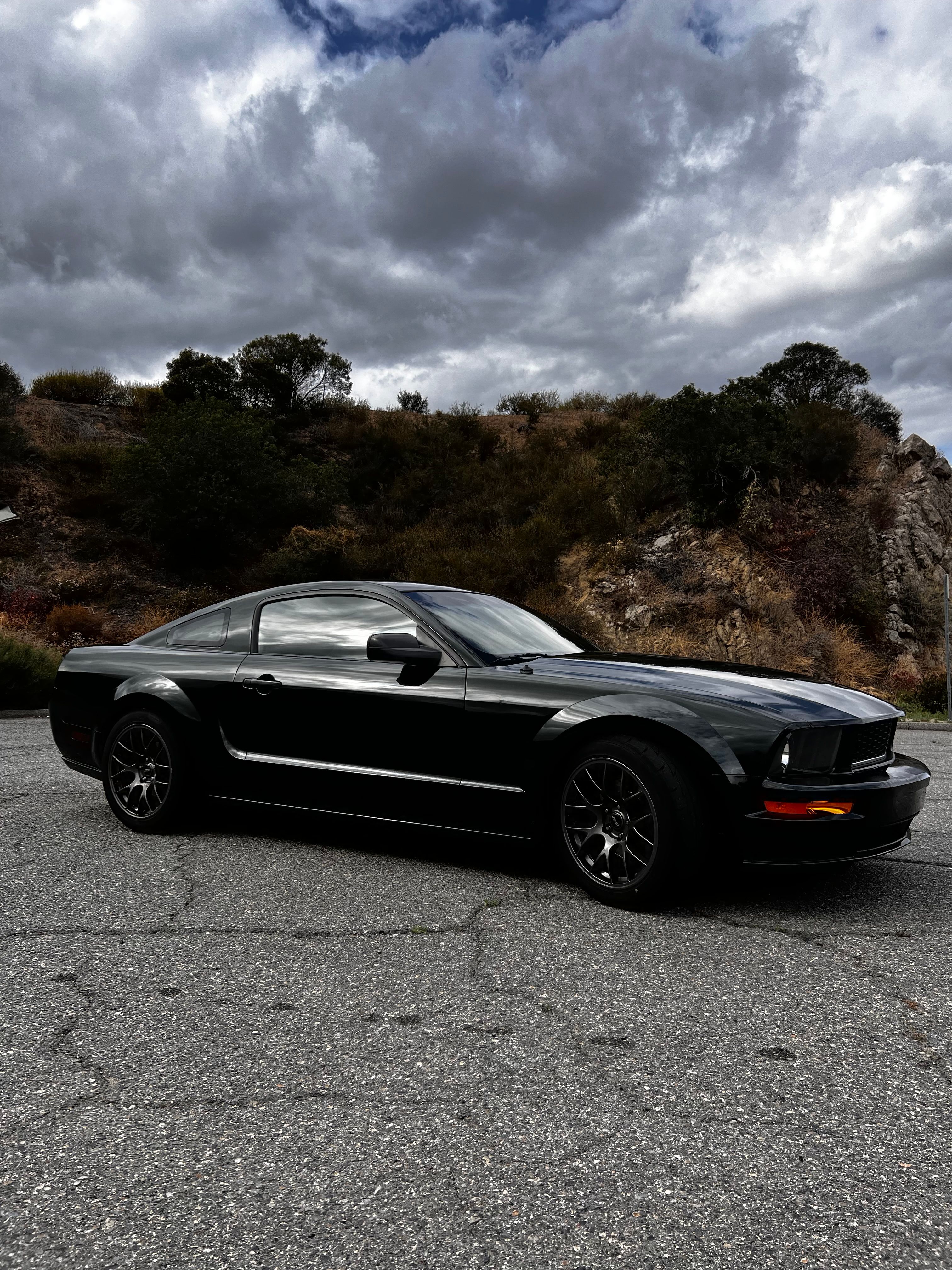 Used 2008 Ford Mustang GT Premium RWD image 4