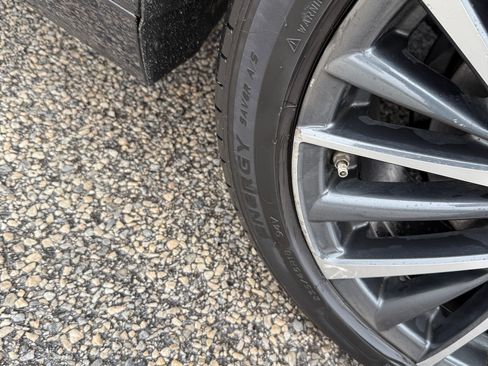 Used 2022 Lexus ES 350 w/ Premium Package image 22