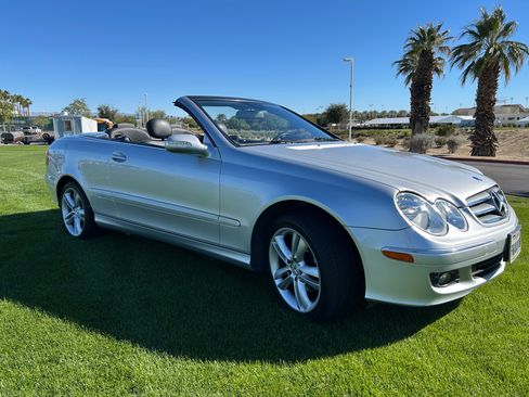 Used 2007 Mercedes-Benz CLK 350 Cabriolet image 10