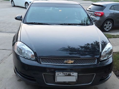 Used 2014 Chevrolet Impala LT w/ LT Sunroof Package image 1