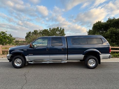 Used 2003 Ford F350 XLT AWD/4WD image 4