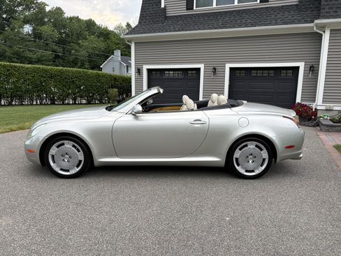 Used 2002 Lexus SC 430 Convertible RWD image 22