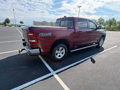 Used 2022 RAM 1500 Big Horn AWD/4WD image 9