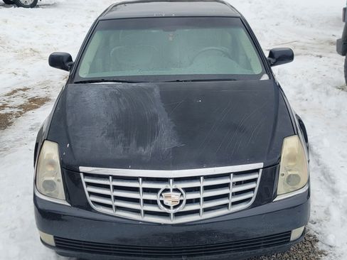 Used 2006 Cadillac DTS image 1