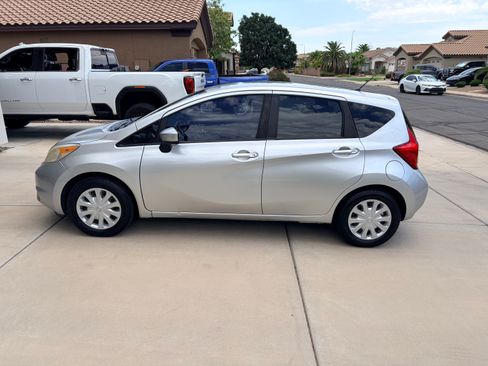 Used 2015 Nissan Versa Note SV FWD image 5