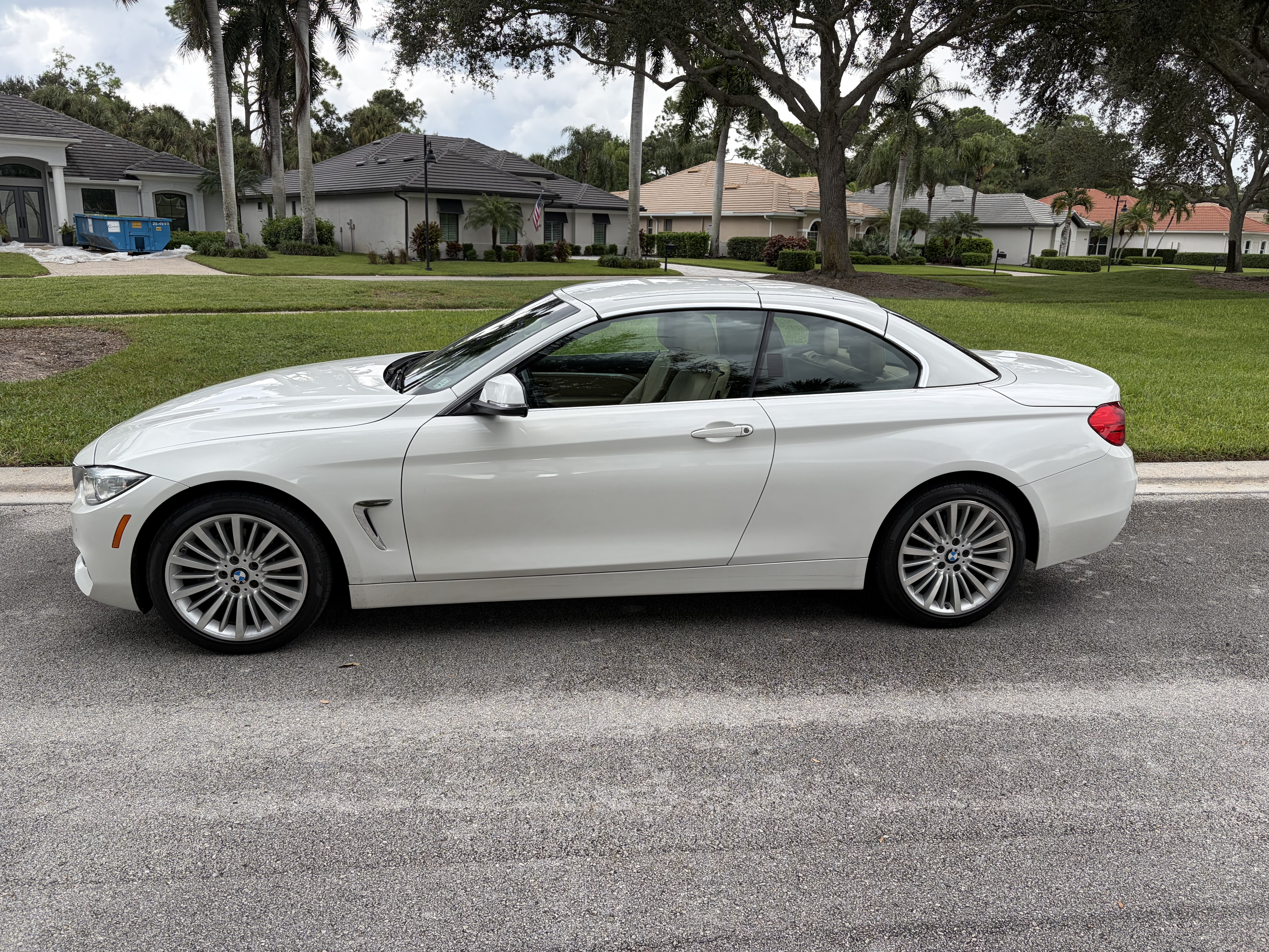 Used 2015 BMW 428i xDrive Convertible AWD/4WD image 1