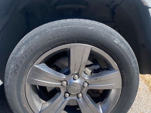 Used 2014 Jeep Patriot Latitude w/ Freedom Edition Package image 11