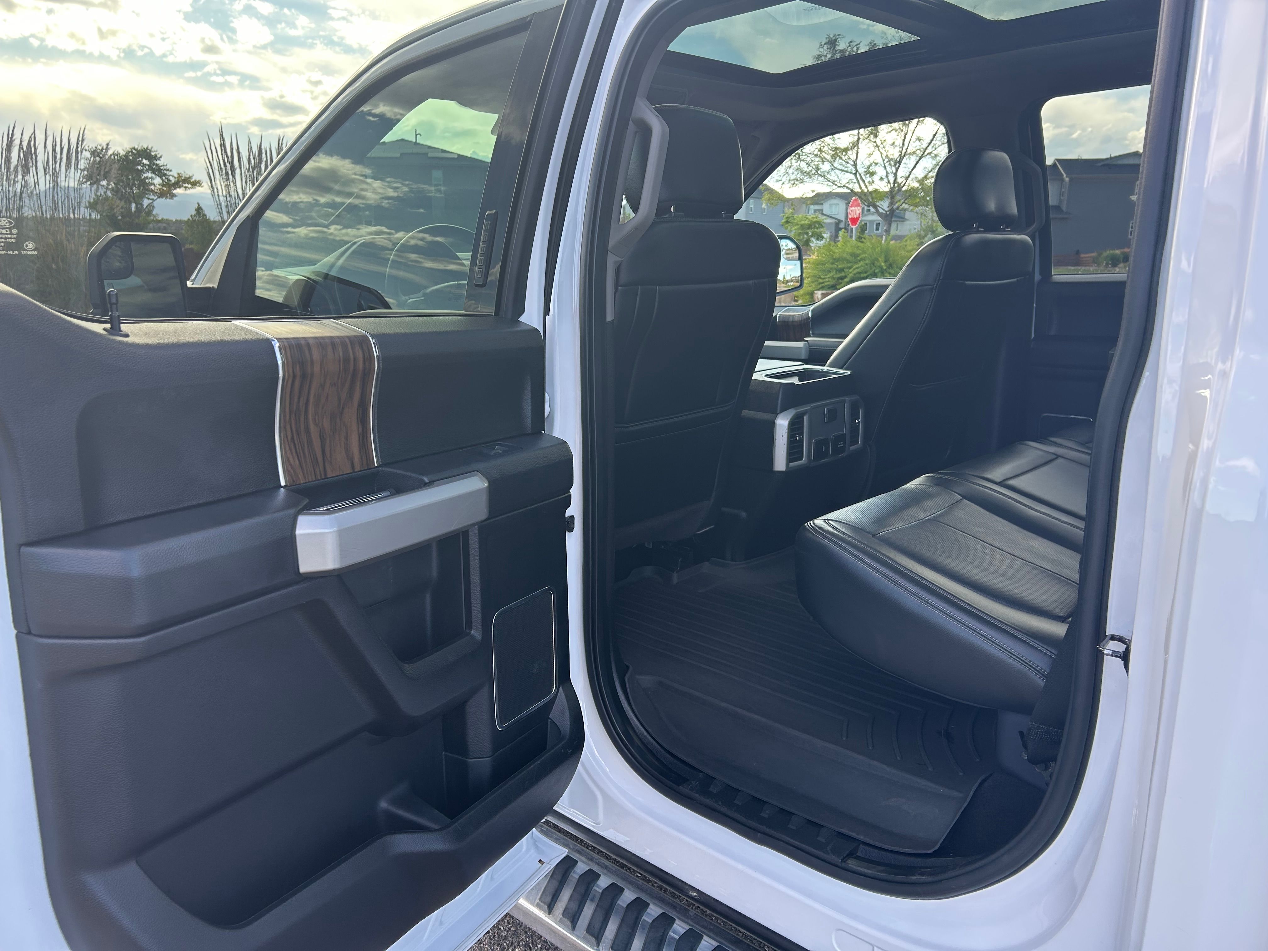Used 2018 Ford F150 Lariat AWD/4WD image 14