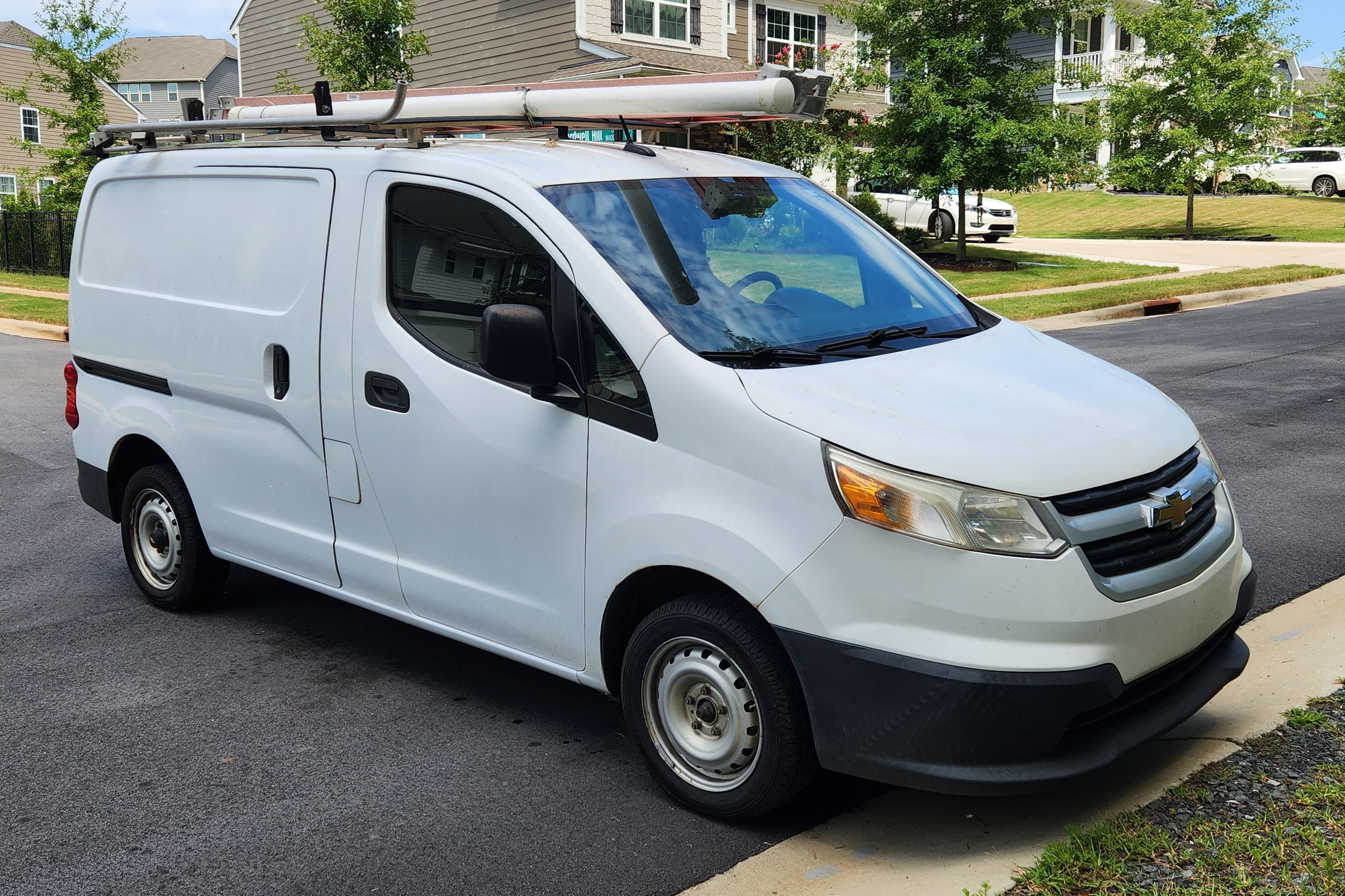 Used 2015 Chevrolet City Express LT w/ Technology Package FWD image 2