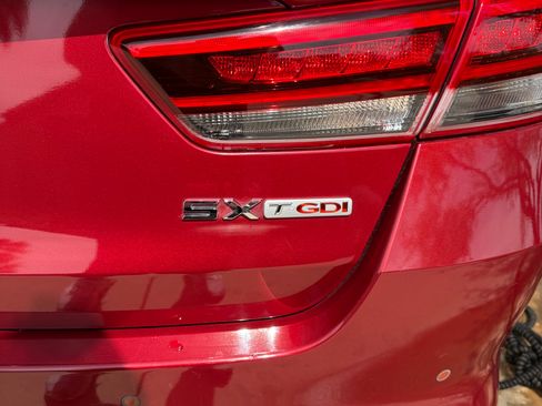 Used 2017 Kia Optima SX w/ Premium Technology Package FWD image 9
