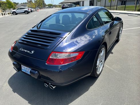 Used 2006 Porsche 911 Carrera S RWD image 4