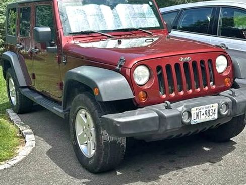 Used 2010 Jeep Wrangler Unlimited Sport AWD/4WD image 4
