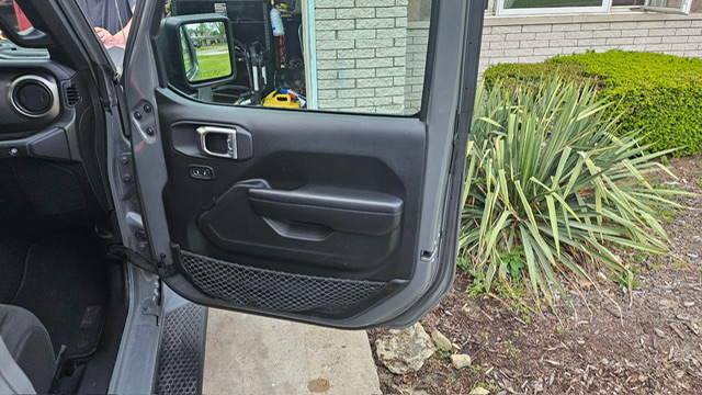 Used 2018 Jeep Wrangler Unlimited Sport S AWD/4WD image 11