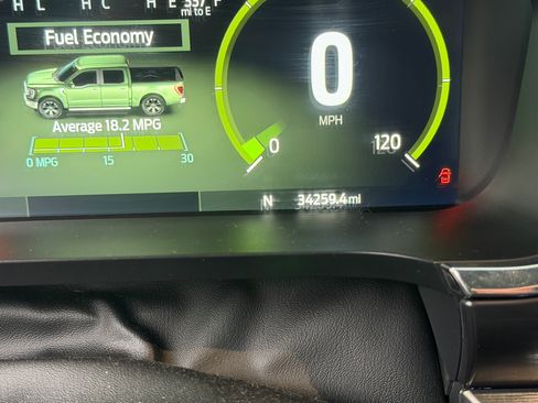 Used 2023 Ford F150 Lariat w/ Equipment Group 502A High image 5