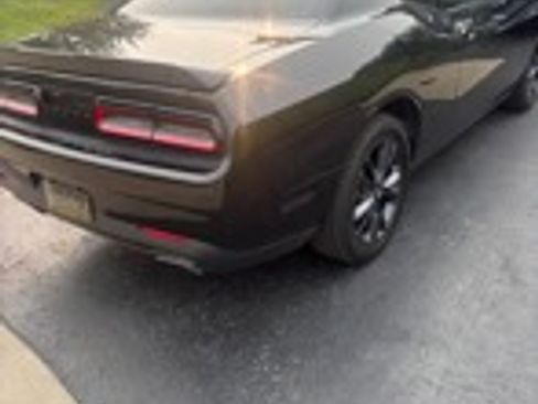 Used 2023 Dodge Challenger SXT w/ Blacktop Package AWD/4WD image 8