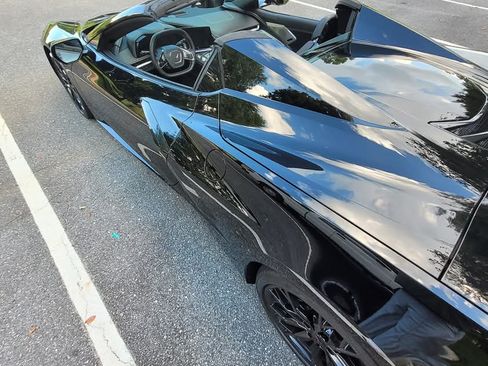 Used 2025 Chevrolet Corvette Stingray Premium Conv w/ Z51 Performance Package image 4