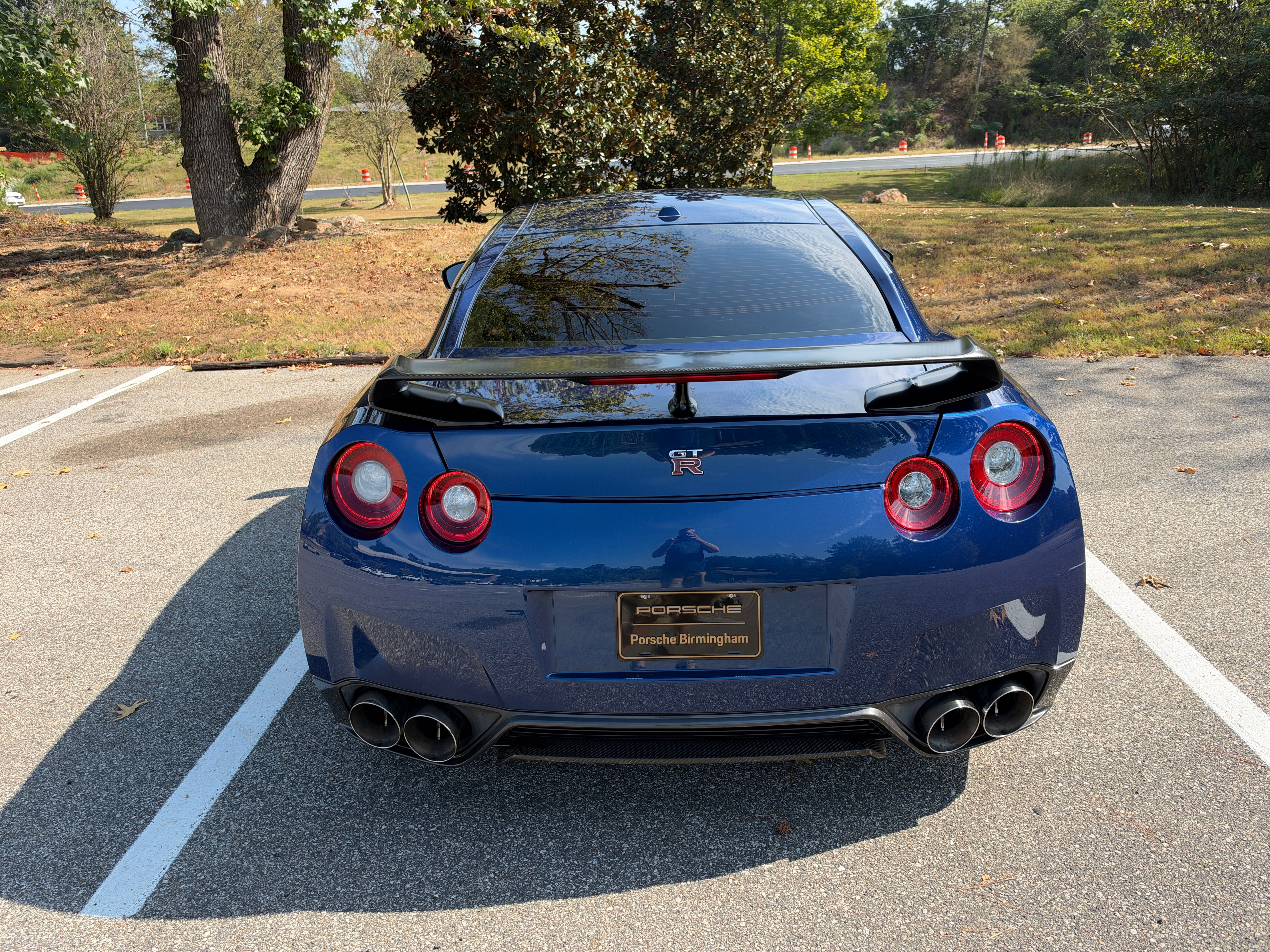Used 2015 Nissan GT-R Black Edition AWD/4WD image 4