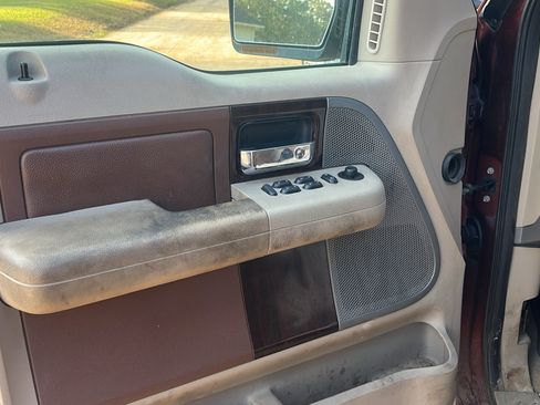 Used 2007 Ford F150 King Ranch image 8