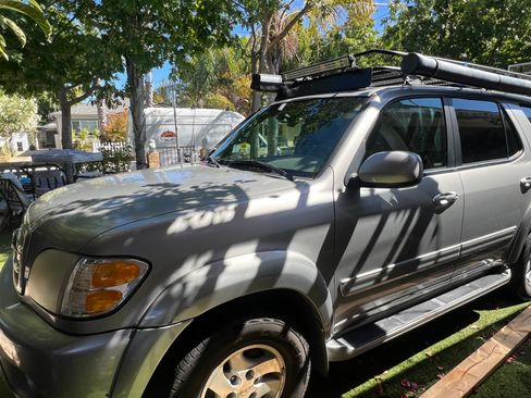 Used 2002 Toyota Sequoia Limited image 13