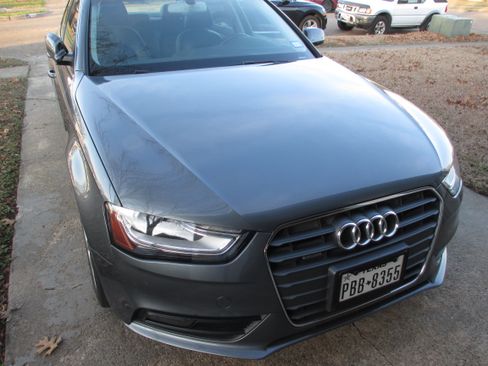 Used 2013 Audi A4 2.0T Prestige w/ Prestige Pkg AWD/4WD image 2
