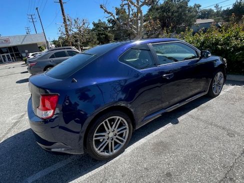 Used 2012 Scion tC image 5