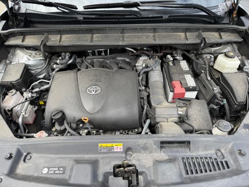 Used 2022 Toyota Highlander Platinum AWD/4WD image 16