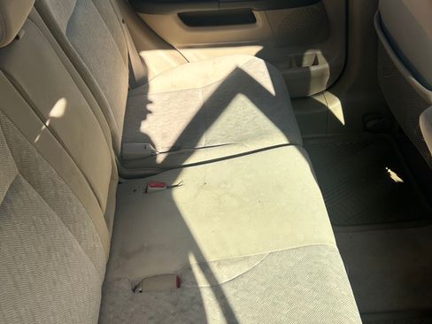 Used 2006 Honda CR-V LX image 16