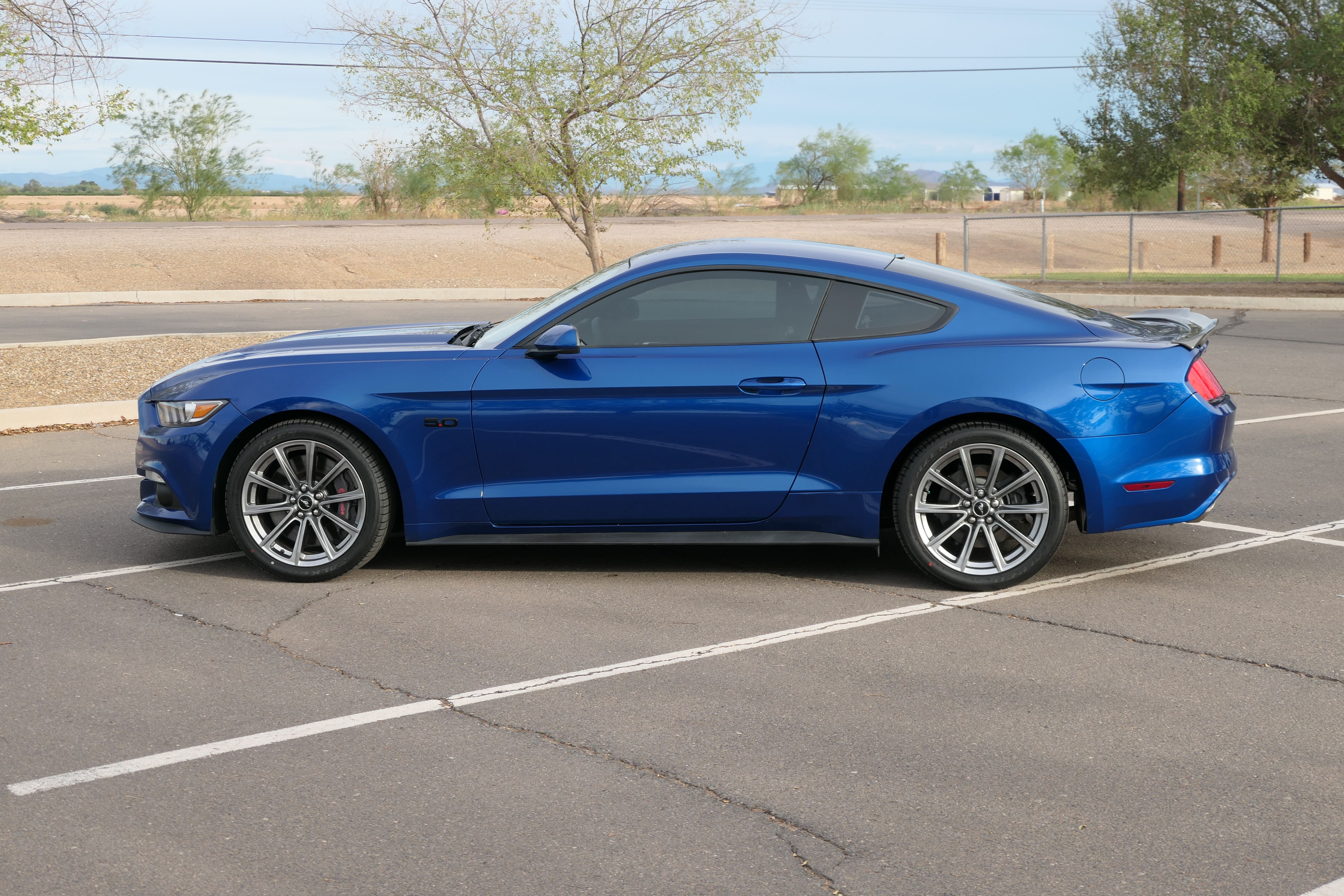 Used 2017 Ford Mustang GT w/ GT Performance Package RWD image 5