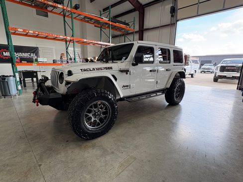 Used 2021 Jeep Wrangler Unlimited Rubicon image 8